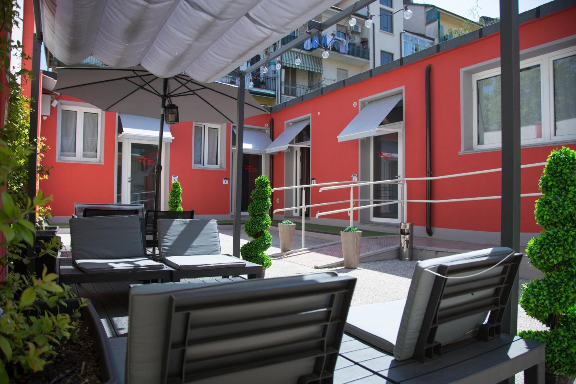 Guest House Turin Metro Young Exterior photo