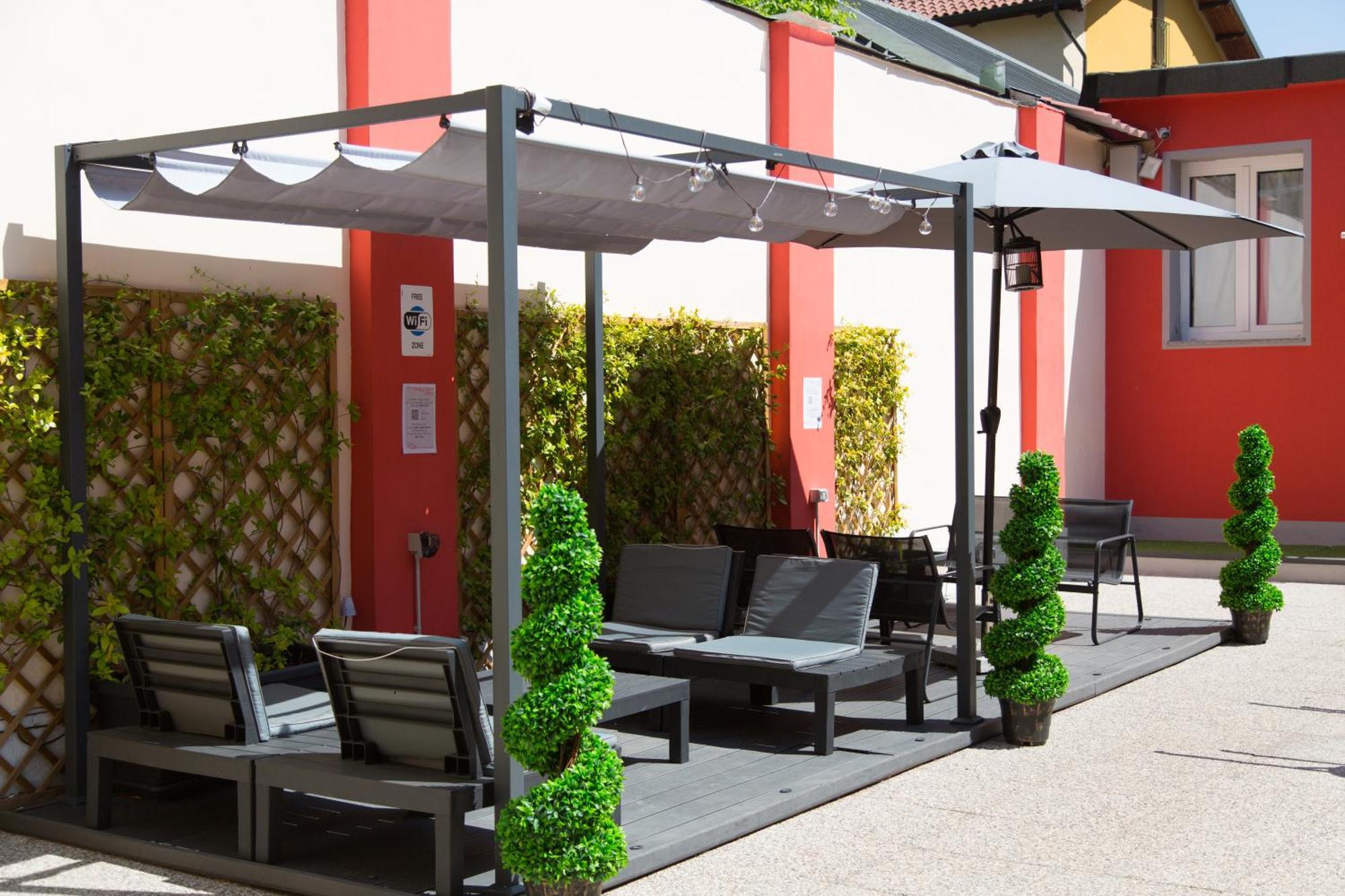 Guest House Turin Metro Young Exterior photo